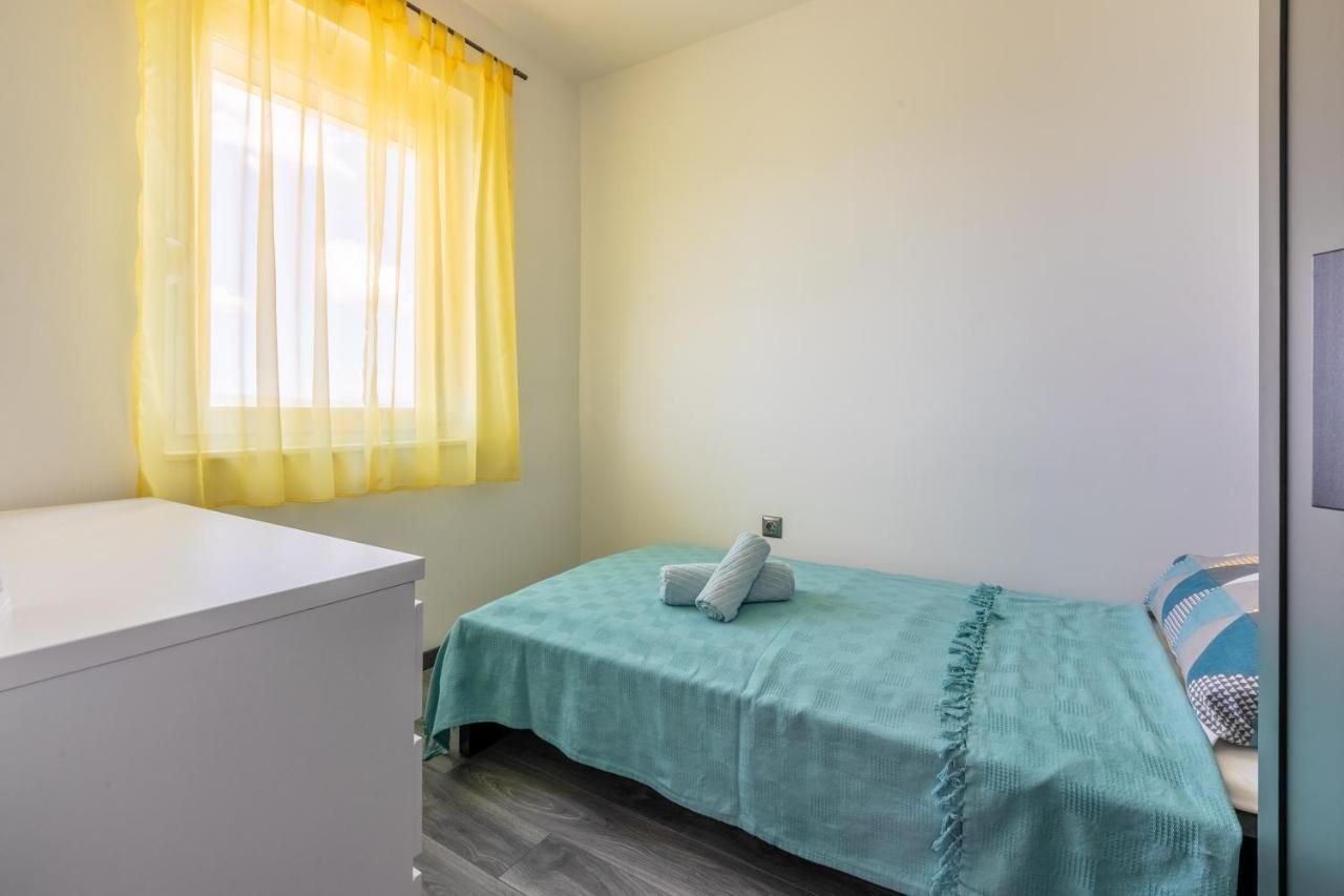 Apartment Pek Crikvenica Kültér fotó
